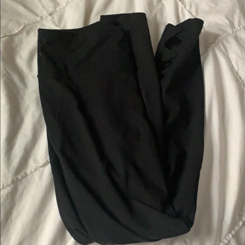 black abercrombie leggings